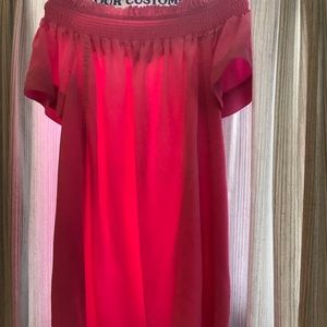 Off the shoulder pink linen Vineyard Vines dress.